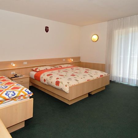 Hotel Zanon Циано-ди-Фьемме Экстерьер фото